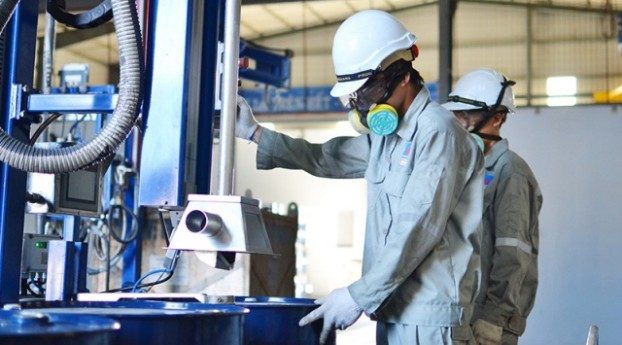 Vietnam's PSE begins listing, price surges by 28%