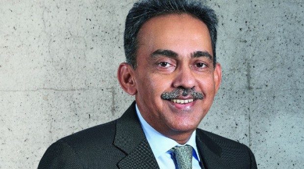 Stan Chart CEO for EMEA & Americas Viswanathan Shankar resigns, plans $1b PE fund