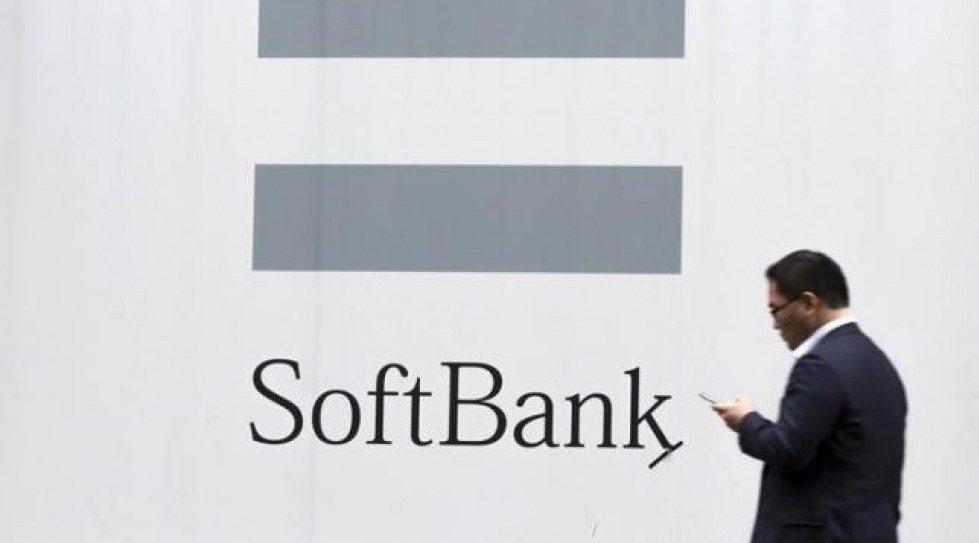 Japan's SoftBank to form JV with Sharp for solar power biz