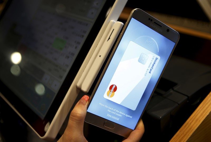 Samsung plans to expand mobile wallet services to US online shoppers in 2016