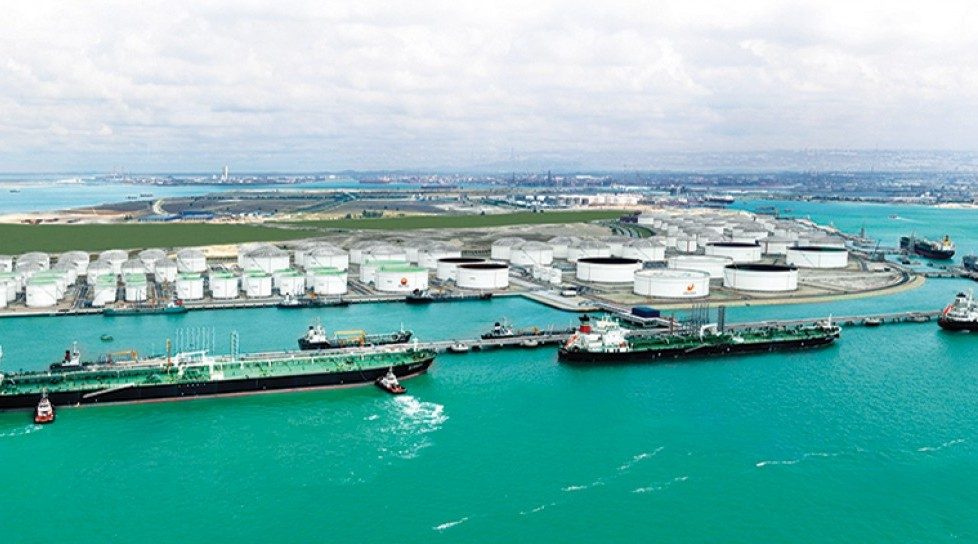 Singapore: Macquarie close to acquiring 40% stake in Universal Terminal