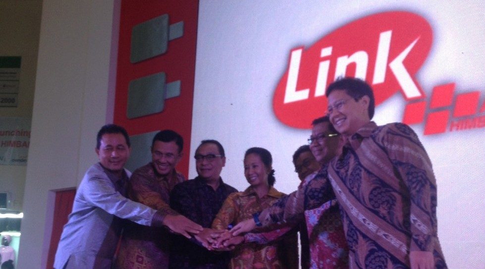 State-owned Indonesian banks create common ATM network, look to acquire switching co