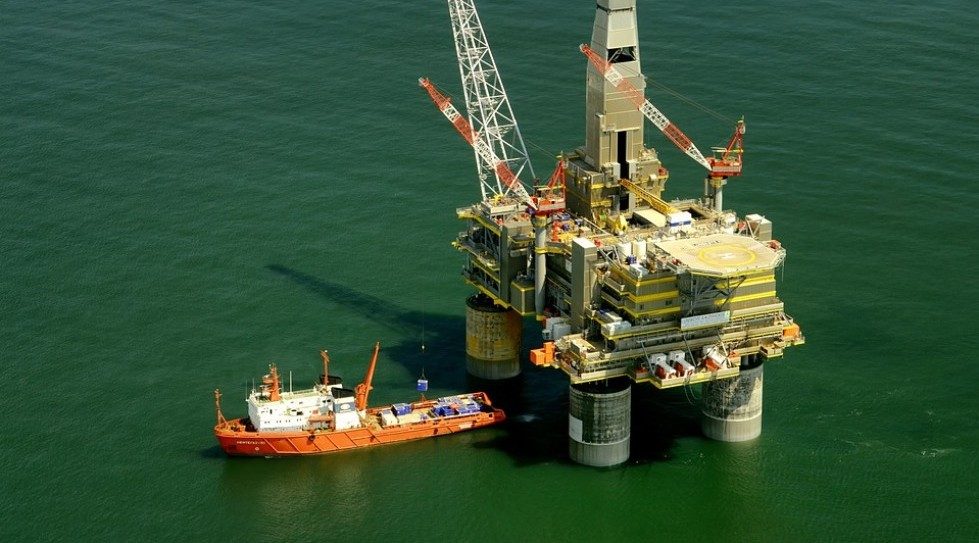 PetroVietnam sells 5% interest at offshore block to US Murphy Oil