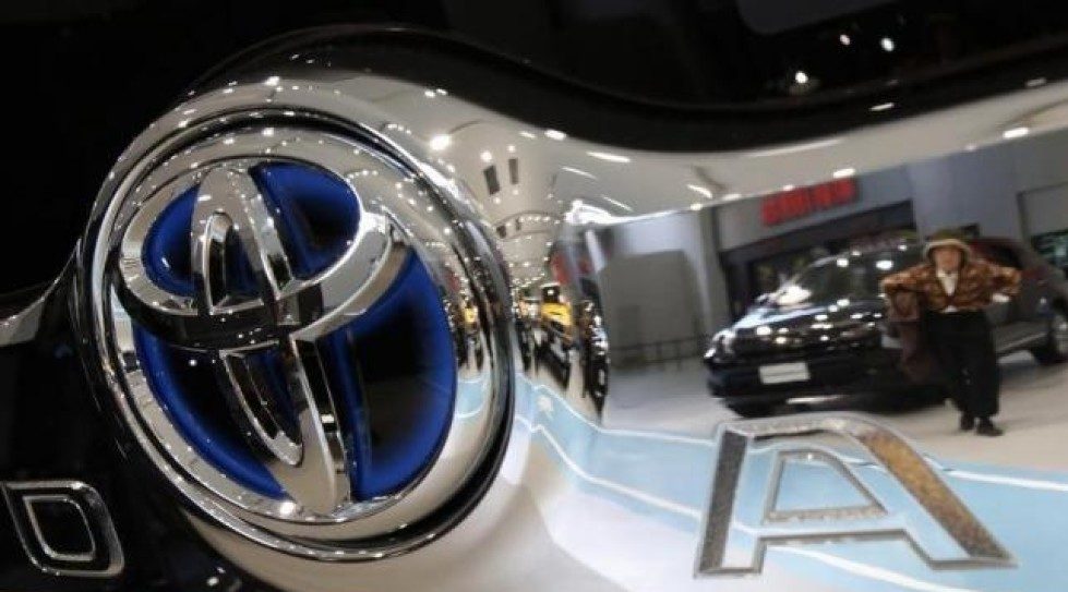 Toyota scrambles for EV reboot with eye on Tesla