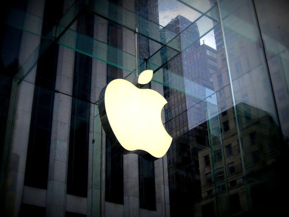 Apple can sell power as tech giants boost energy investments