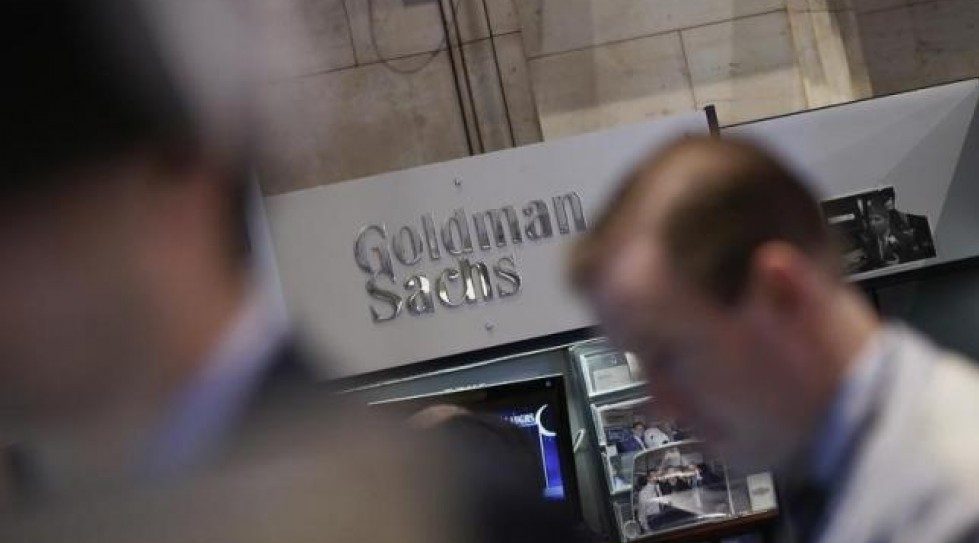 Goldman revamps electronic stock trading to catch rival