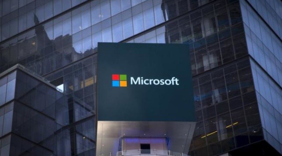 Microsoft strikes partnership with banks on blockchain technology