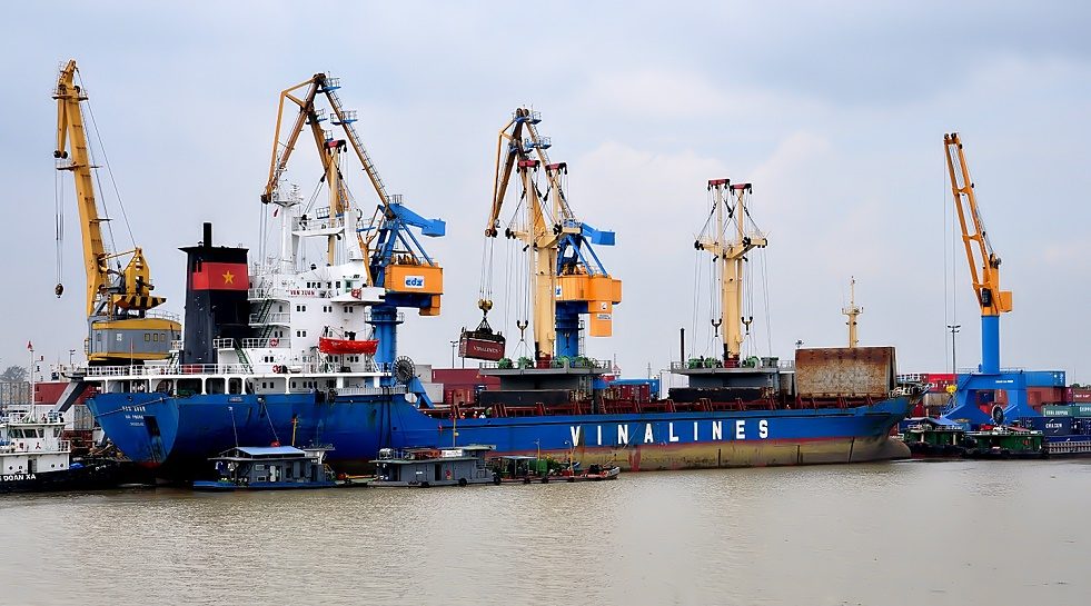 Vinalines to trim holdings in Hai Phong, Saigon ports to 20%