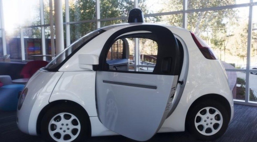 In boost to self-driving cars, U.S. tells Google computers can qualify as drivers