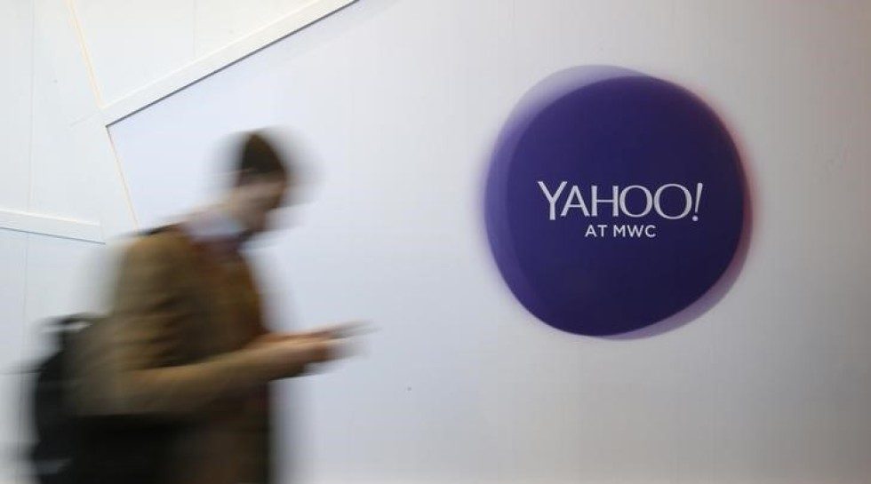 Yahoo's bidder shortlist points to cash deal