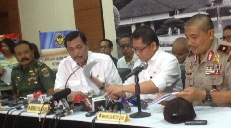 After massive protests, Jakarta allows Uber and Grab to operate, but with conditions