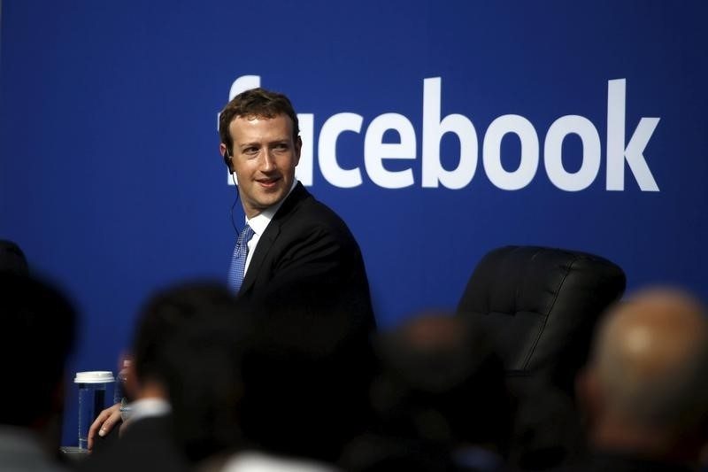 As Zuckerberg tries to ape TikTok, Meta heads for first-ever revenue drop