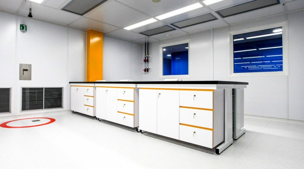 Singapore: Acromec lists on SGX, 5.3x oversubscribed