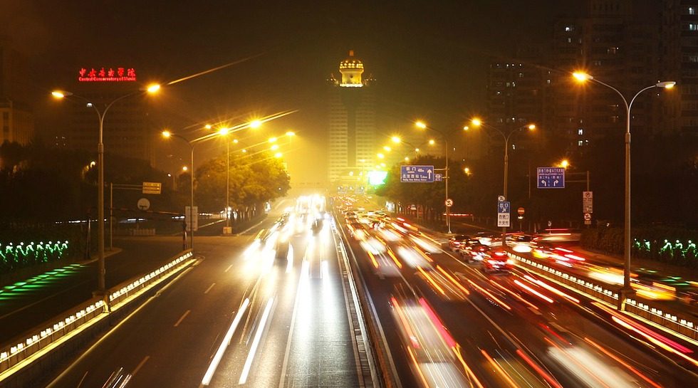 China's chauffeur booking app Ucar raises $568m, files to list on NEEQ