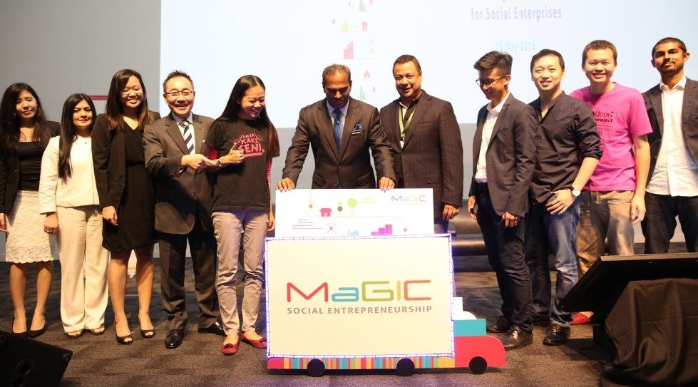 Startup Asia: BookDoc-Town Health pact, MaGIC guide, Kakitangan SME offering