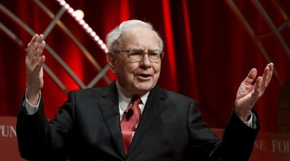 Buffett's Berkshire trims stake in Chinese carmaker BYD