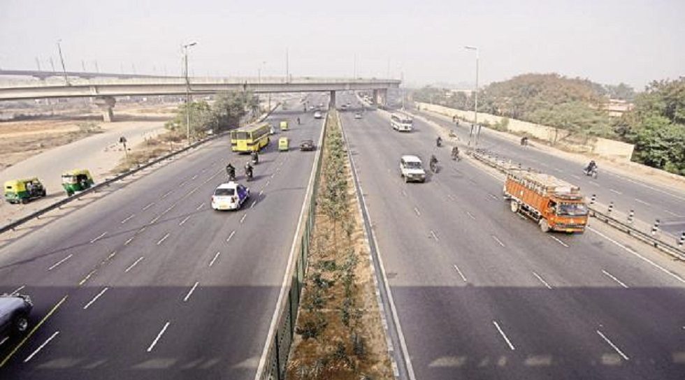 India: Macquarie looks to sell two road assets from India infra fund