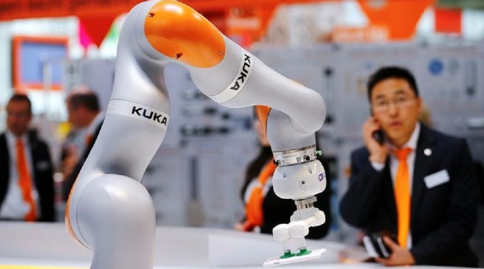 Germany's Voith to sell its 25% stake in robot maker Kuka to Chinese bidder Midea