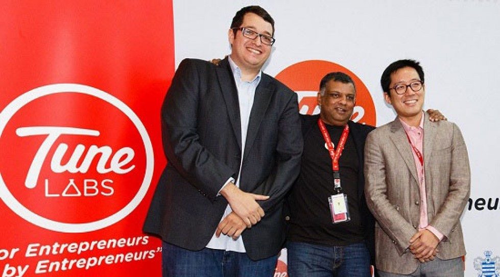Air Asia's Tony Fernandes' startup incubator Tune Labs invests in Malaysia's Golfreserv