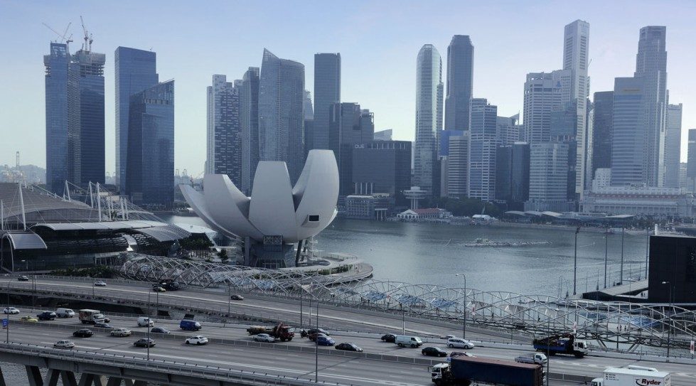 Singapore-HK rivalry undermining Asia's bid for $100b fintech market