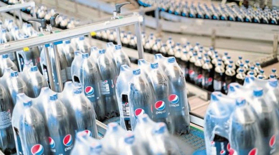 India: Varun Beverages debuts at 3.4% discount after listing