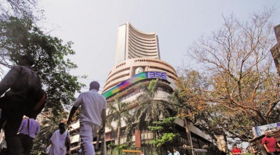 New India Assurance shares fall 10% on stock market debut