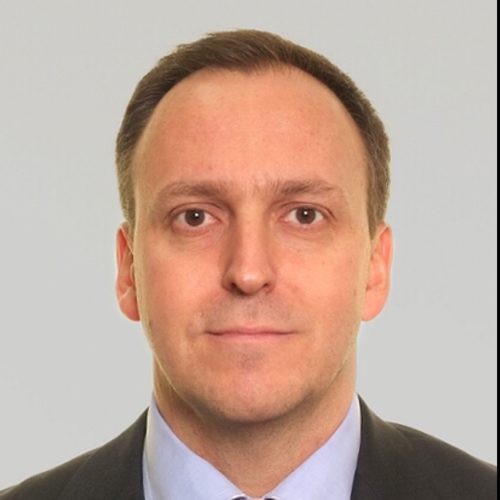 StanChart gets senior banker to head global financial markets