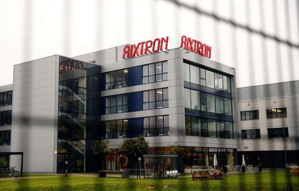 Obama bars China's Fujian from buying Aixtron's US business