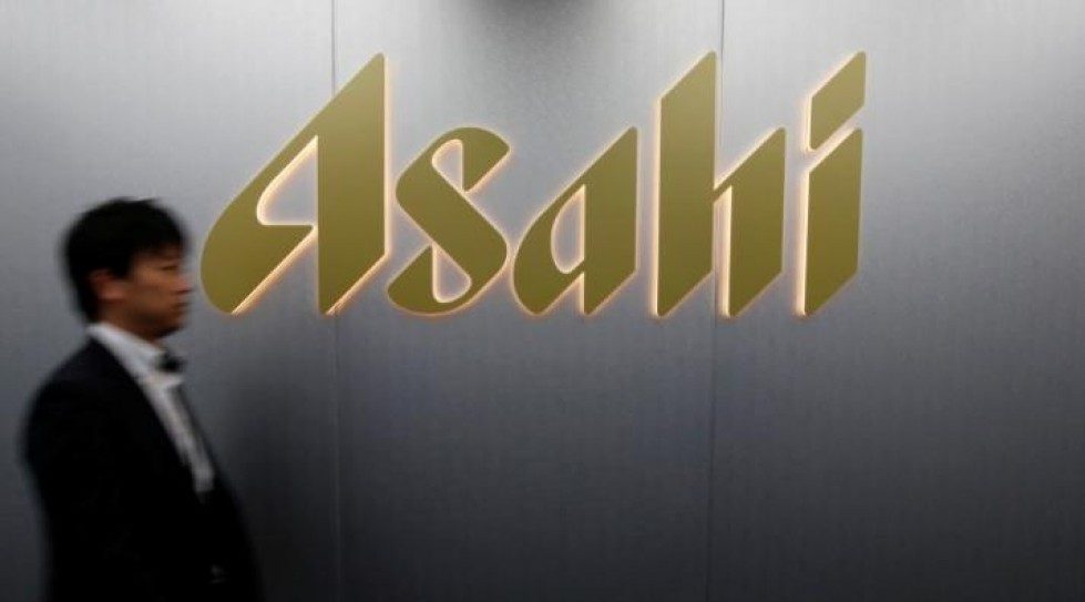 Japan's Asahi considering selling stake in Tsingtao Brewery