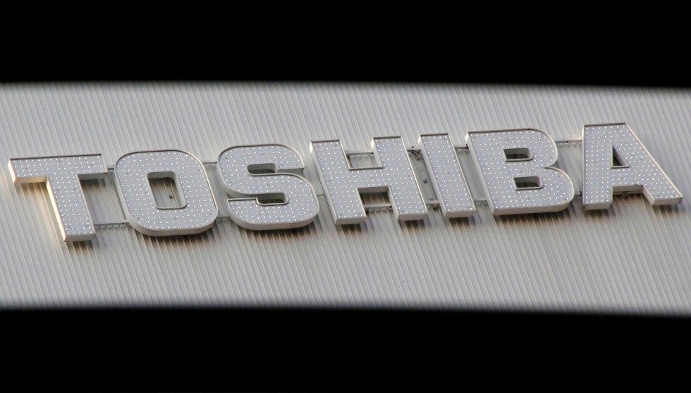 Toshiba faces investor call to seek alternatives to $20b CVC bid