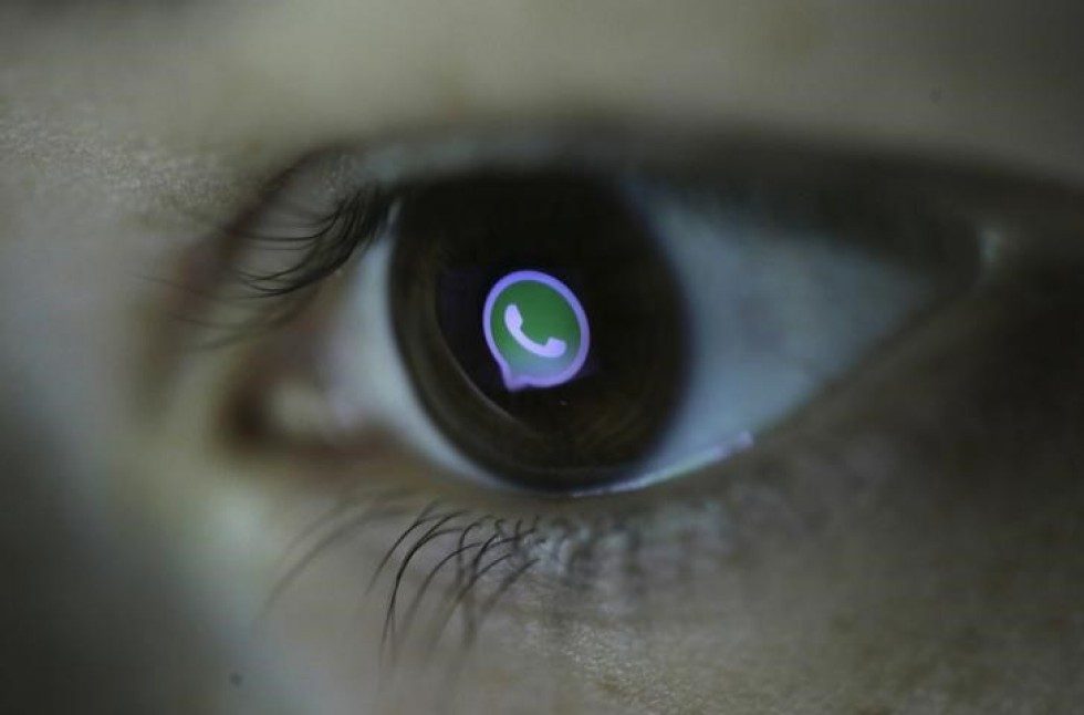 WhatsApp mulls foray into digital payments with India launch