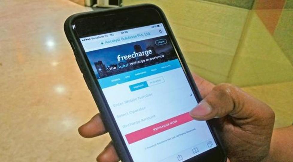 India: Axis Bank set to acquire Freecharge from Snapdeal for up to $62m