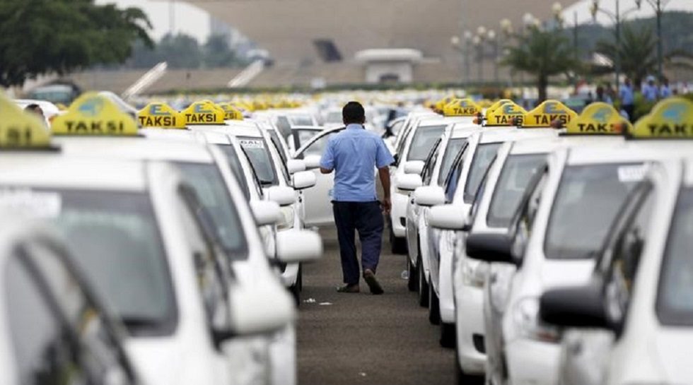 Indonesia: Ride-hailing apps stand to lose pricing advantage as govt imposes new tariffs