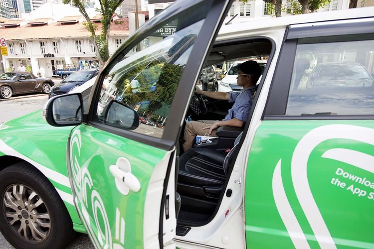 Grab expands service to 75 Indonesian cities as Go-Jek looks beyond country