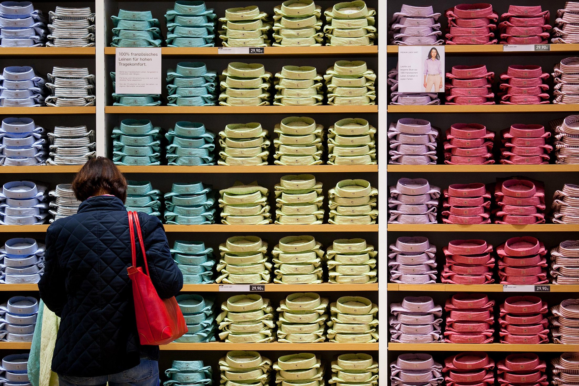S Korea's boycott of Japanese goods said to drag down sales of Fast Retailing