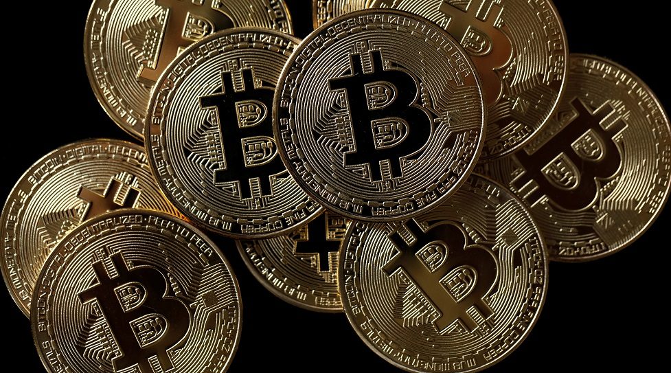 Bitcoin futures ease off after surging 22% in US debut