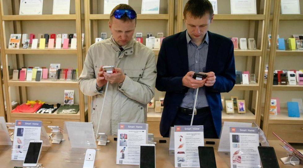 IPO hopeful Xiaomi set to surpass 2017 revenue target, to fetch $1b profit