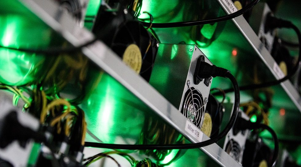 Bitcoin tumbles as spooked investors sell cryptocurrencies