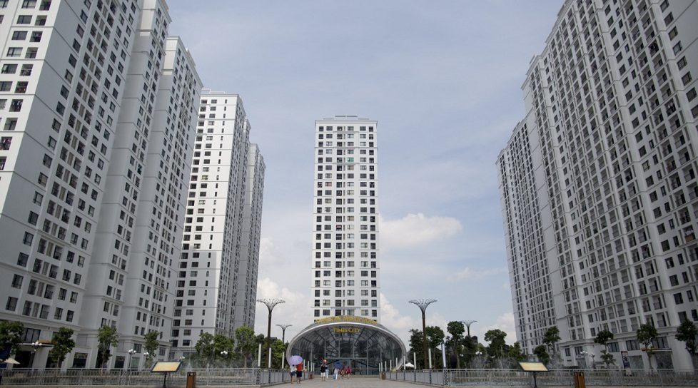 Vinhomes share sale said to raise $1.35b in Vietnam's biggest issue