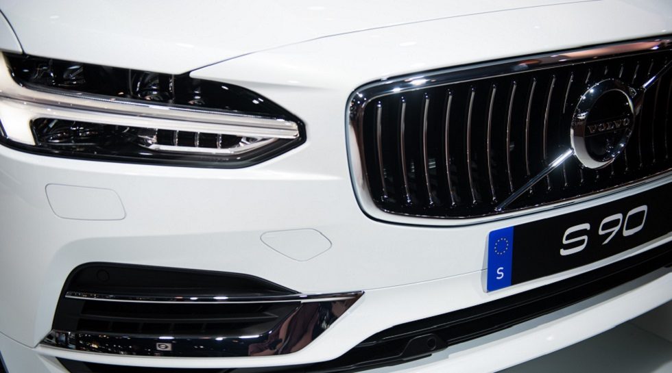 Geely-owned Volvo Cars IPO sees lower valuations in investor feedback