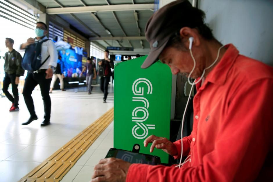 Malaysia picks GrabPay, two others for $109m digital payments initiative