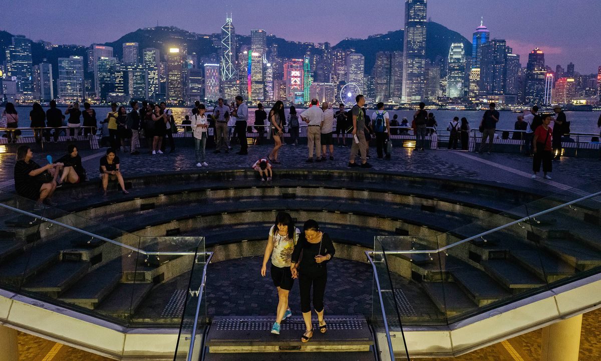 Shanghai medical device maker Microport weighing HK IPO for unit