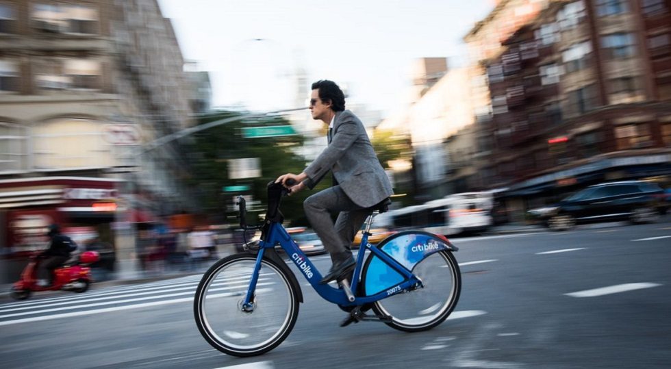 Lyft forays into bike-sharing with Motivate acquisition