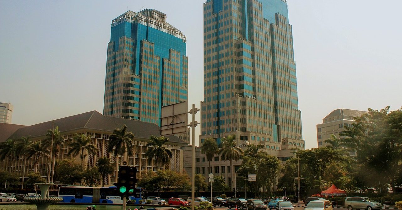 Indonesia drafting rules to apply VAT on online products, services