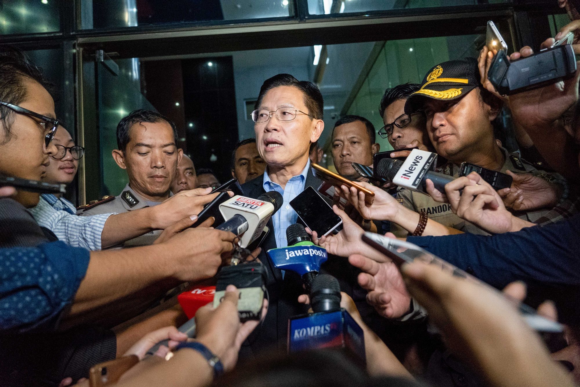 Reverberations of probe into Indonesia's Lippo felt in Singapore's bond markets