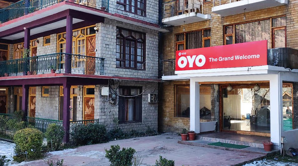 Hospitality major OYO cuts pay, sends employees on leave in India