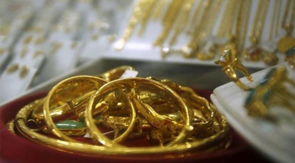 Warburg to sell shares worth $67m in Indian gold retailer Kalyan Jewellers' IPO