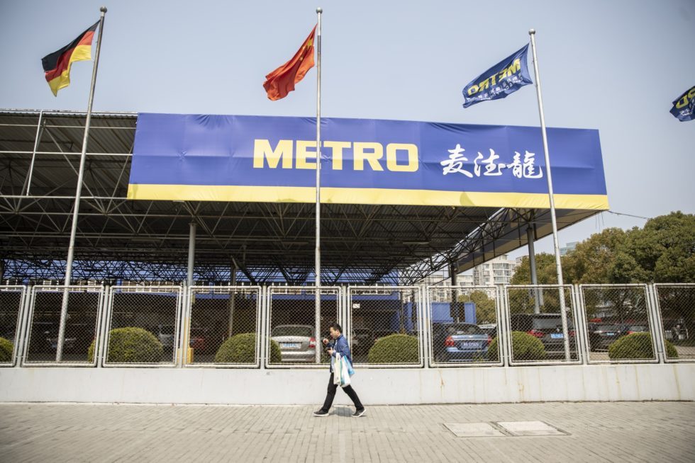Metro AG's $1.5b China unit sale attracts Tencent, Citic PE