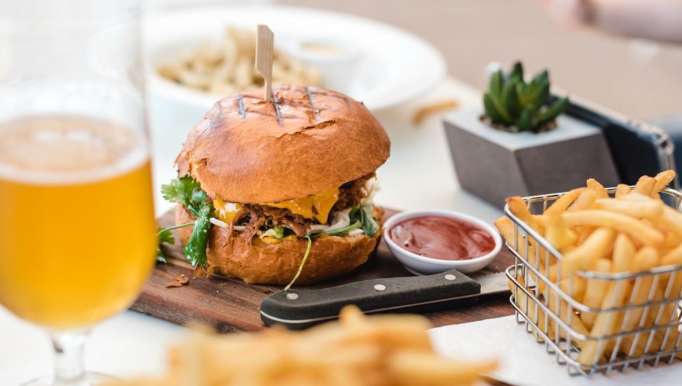 Temasek, other backers of restaurant chain BK Brasil begin $197m share sale