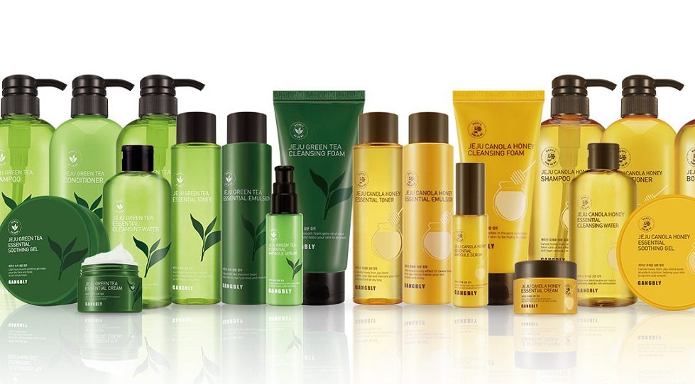 This Korean billionaire built a fortune on face masks, caught Goldman's attention